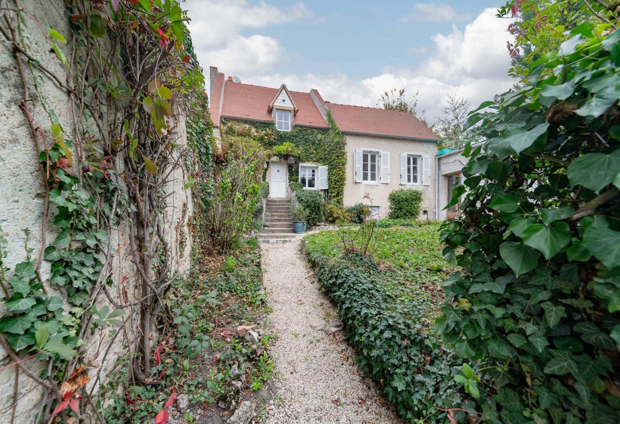 Grande Maison - 3 Et Jardin Villa *